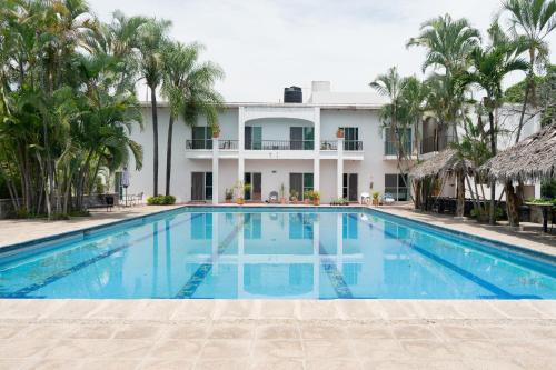 . Hotel La Joya Del Lago