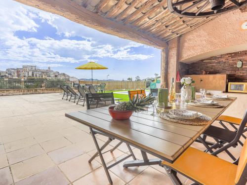 Holiday Home Le Mas de Gattières by Interhome (Holiday Home Le Mas de Gattieres by Interhome) in Carros