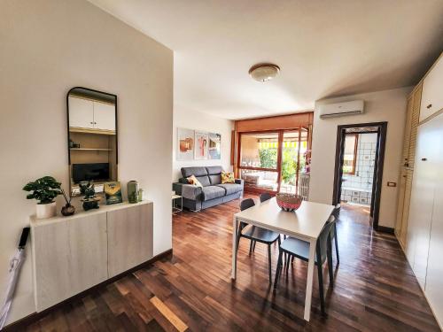 Studio By the lake by Interhome, Lesa (photo 7)