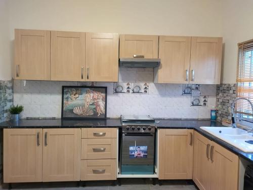 White House Residences in 圖赫林