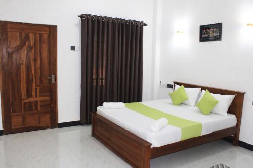 Deluxe Double Room room in Royal Breeze Resort Sigiriya