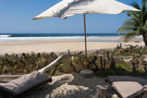 Cabanas Adobe Frente Al Mar