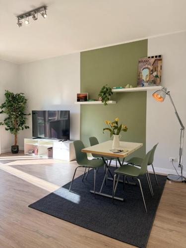 Flag Apartment - Metro A - Subaugusta, Rome