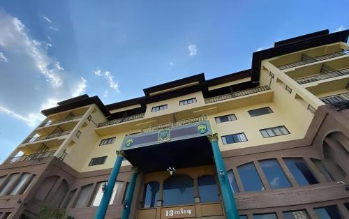 Exterior view, OYO 75466 13 Coins Bang Yai Hotel in Nonthaburi