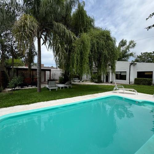Hermosa Casa Quinta con Piscina