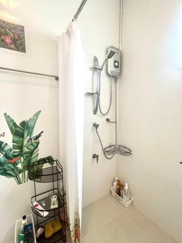LovelyPhimHousE - image 5