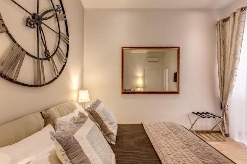 Sweet Stay In Rome - main image