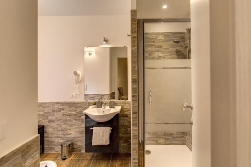 Sweet Stay In Rome - image 3