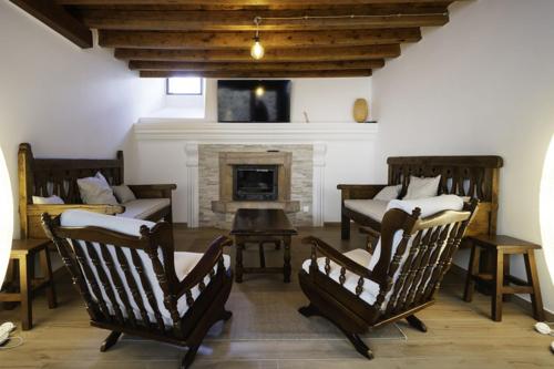 Koplietošanas atpūtas telpa ar TV, Hotel Rural Alecook in Monfarasinos