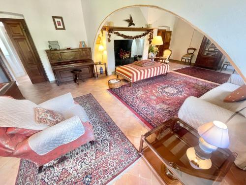 Adam House - Exc Pool