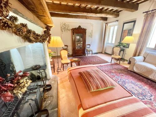 Adam House - Exc Pool