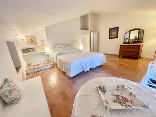 Adam House - Exc Pool