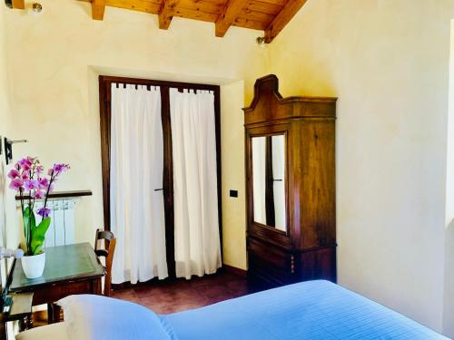 1 queen bed