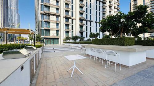 OYO HOME 1350 Premium 1-bed Apt Burj Crown, Dubai (foto 2)