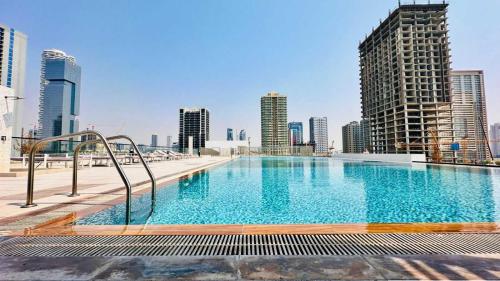 Modern 1-Bedroom La Perla Apartment JVC with Infinity Pool & Kids’ Zone - image 8