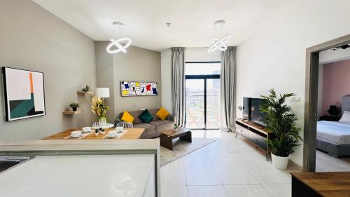 Modern 1-Bedroom La Perla Apartment JVC with Infinity Pool & Kids’ Zone, Dubaj (fotografie 9)