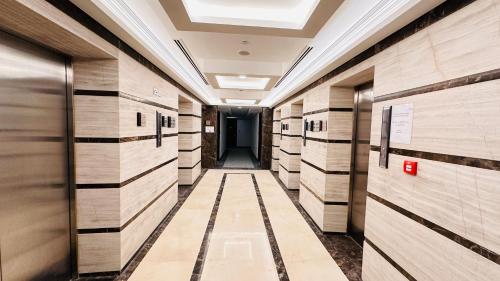 Upscale Studio Apartment Business Bay with Balcony and Free Parking by BelVilla - image 11