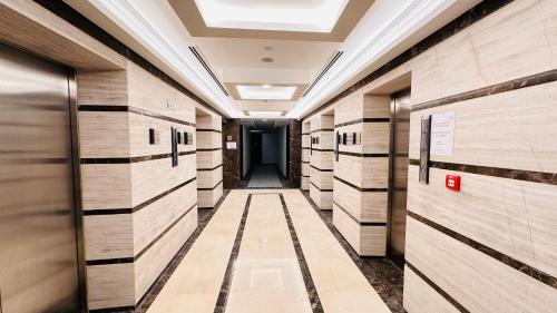 Upscale Studio Apartment Business Bay with Balcony and Free Parking by BelVilla - image 13