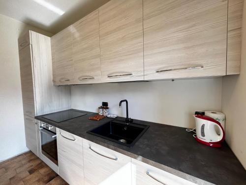 virtuve, Casa Oscar - Larihome A75 in Soriko