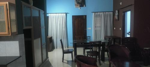 Blooms Aquatica in Nadavayal