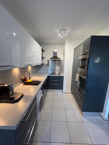 T2 apartment with terrace in Frejus near Musée Archéologique