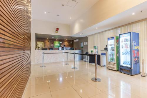 Lobby, Fusion Hplus Express + in Monumental Axis