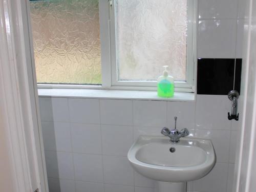 Debden Guest House Room Type - Standard Double Room