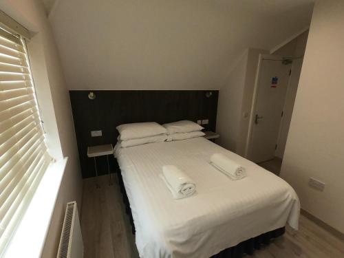 Debden Guest House - image 11