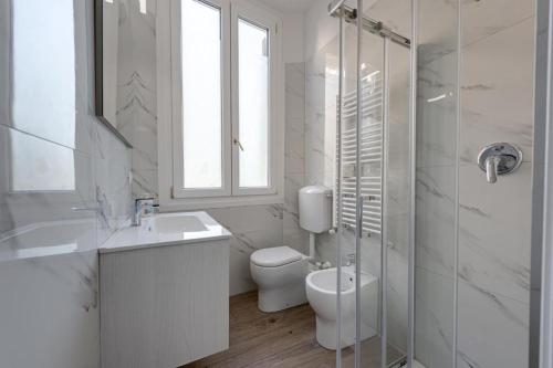 BOLOGNA CITY CENTER H- ROOMS AND SUITES - Near Rizzoli Hospital, Bologna (photo 4)