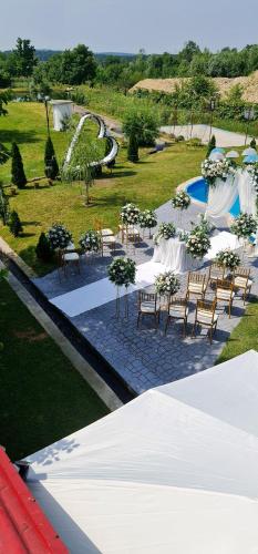 Casa din povesti in Aninişu De Vale
