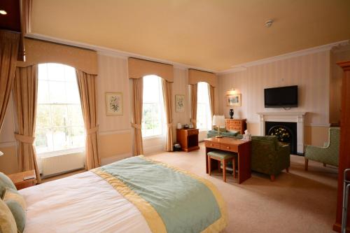 The Crescent Hotel - image 11