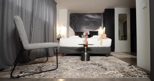 The Solon House-Self check-in – Athens, NY