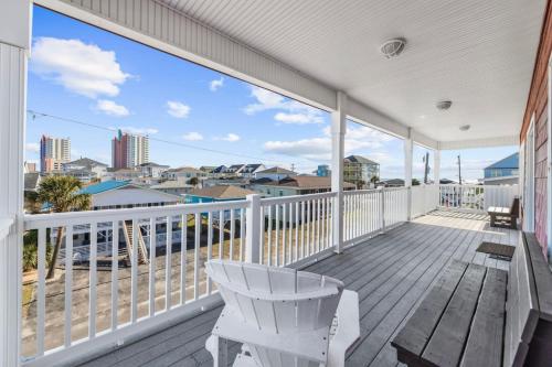 514) North Myrtle Retreat- Sleeps 16 plus