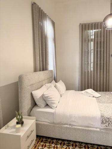 Olive A Heritage 2Bedroom Apartment in Mar Mikhael - image 9