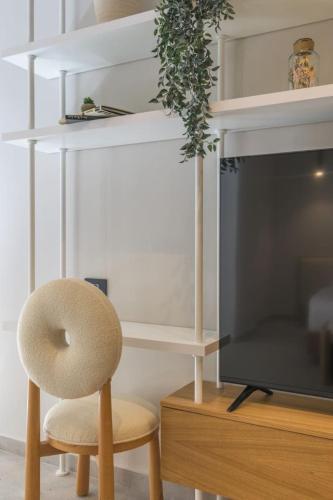 BOHO Studio Wild Flowers in Mar Mikhael - image 11
