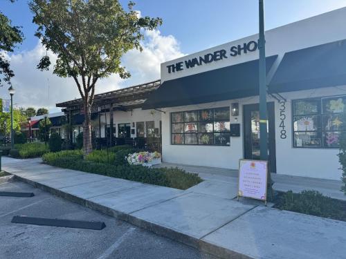 餐廳, Tropical Ft Lauderdale and Wilton Manors Oasis in 奧克蘭公園