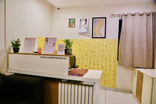 ردهة, شقة  متر مربع من 1 غرفة و1 حمام خاص في طريق أفيناشي (Virksham Hotel) in Coimbatore South