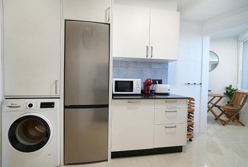Three-Bedroom Apartment image 9