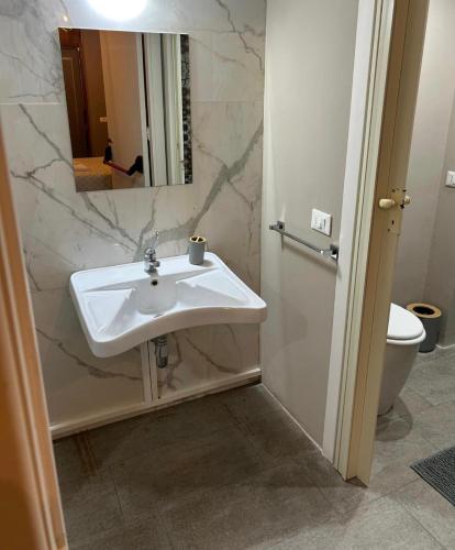 Apartment - Disability Access image 10