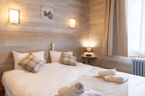 Double Room North Side with Shower