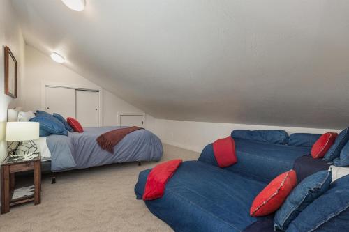 250 Lockes Mountain Road - image 5