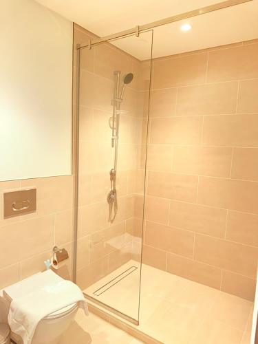 1 Bed With Private Beach Access In Dubai Creek Harbour, Dubaï (photo 8)