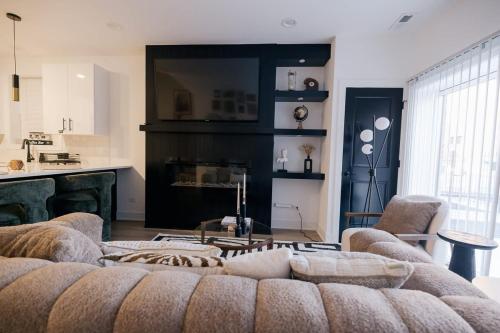 Parisian Retreat 6min to Main Quandrangle U of C in Woodlawn