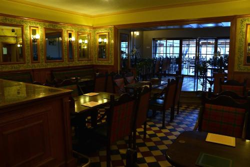 Ресторан, Crown Hotel in Портпатрік