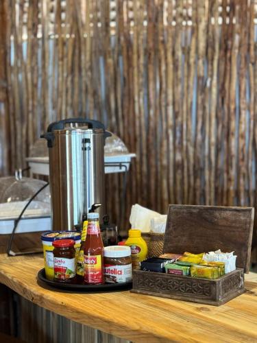 Đồ ăn và thức uống, Compass Hostel in Zanzibar