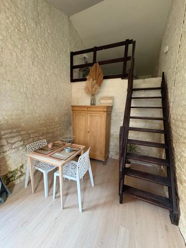 Seadmed, Au clos des hirondelles in Gournay-Loize