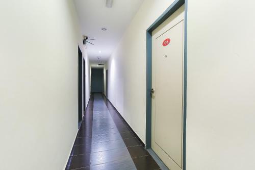 OYO 89332 De Hotel OYO 89332 De Hotel