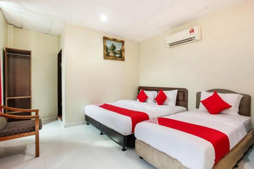 ซูเปอร์ โอโย 89427 คาวานาส โฮเทล ไทปิง (Super OYO 89427 Kavanas Hotel Taiping) near ป้อมงะห์อิบราฮิม