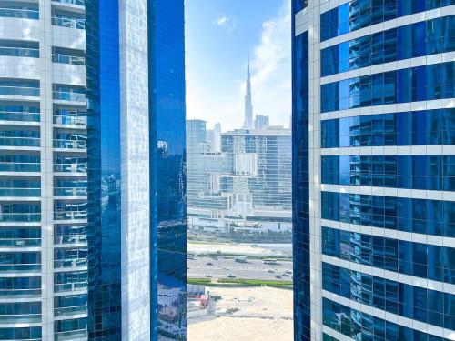 2BR Apartment in Paramount Tower, Dubai