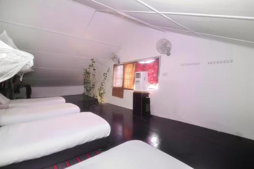 SPOT ON 89929 Tropical Lodge SPOT ON 89929 Tropical Lodge